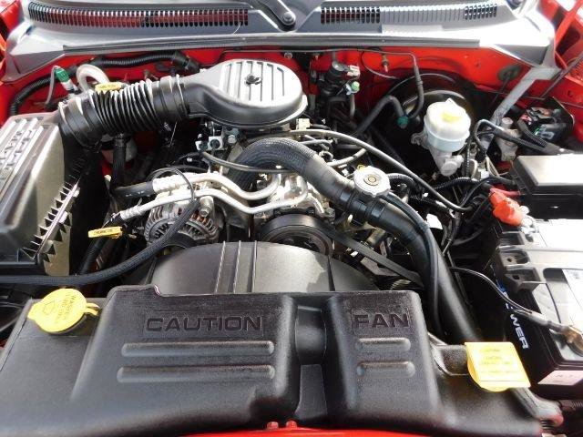Used 2000 Dodge Dakota 2WD Club Cab image 17