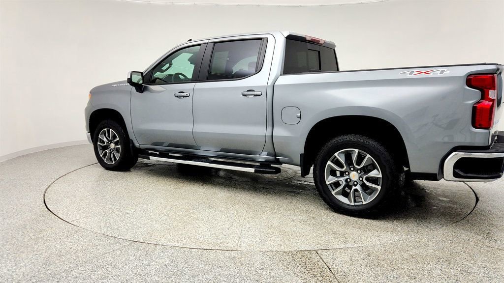 Used 2025 Chevrolet Silverado 1500 LT image 7