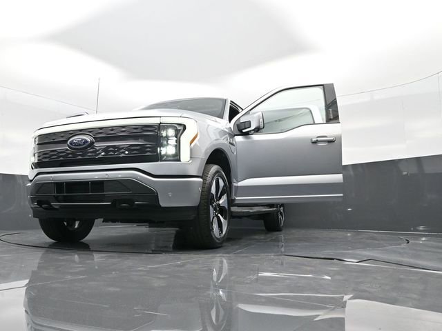 New 2023 Ford F150 Lightning Platinum image 31