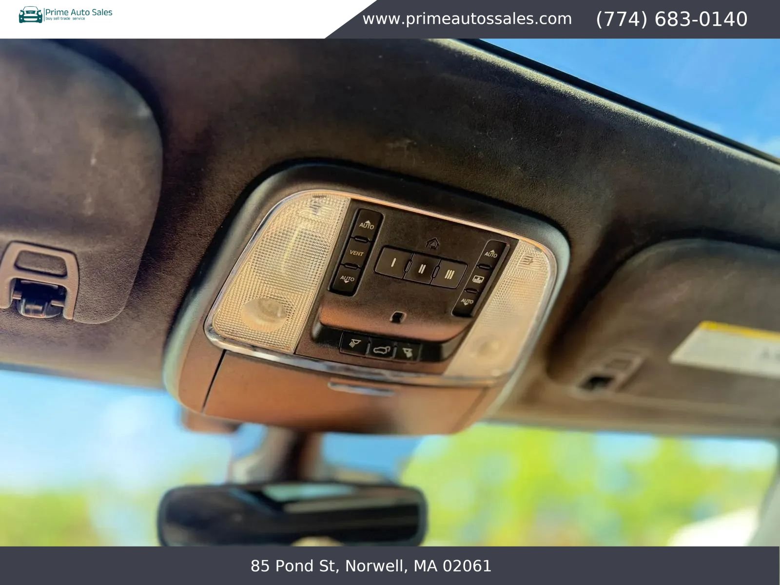 Used 2017 Jeep Grand Cherokee Summit AWD/4WD image 27