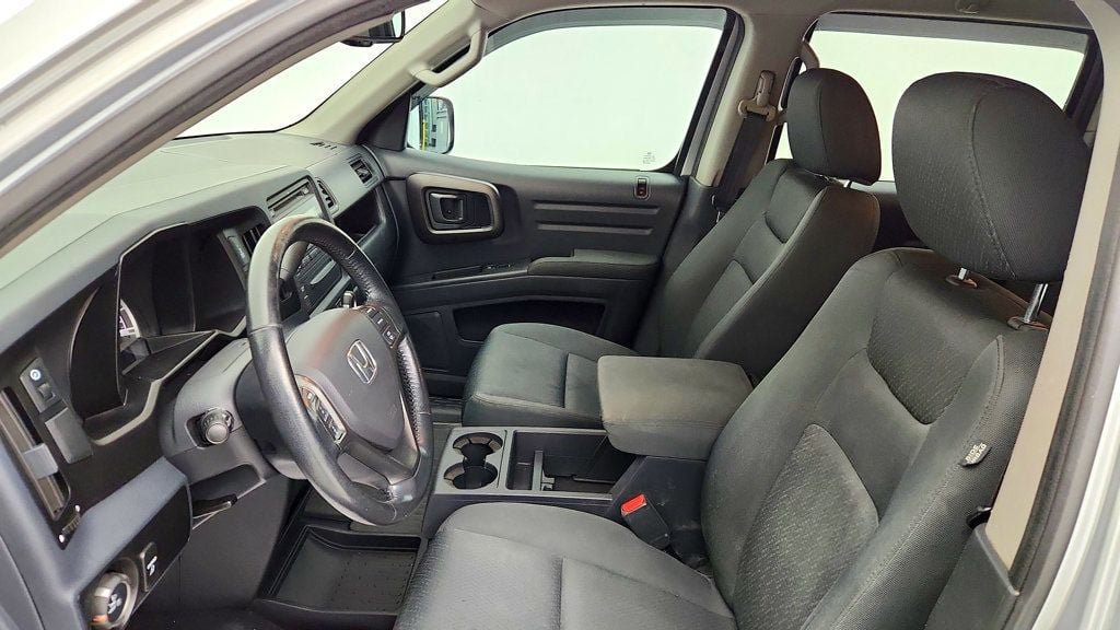 Used 2013 Honda Ridgeline Sport image 17