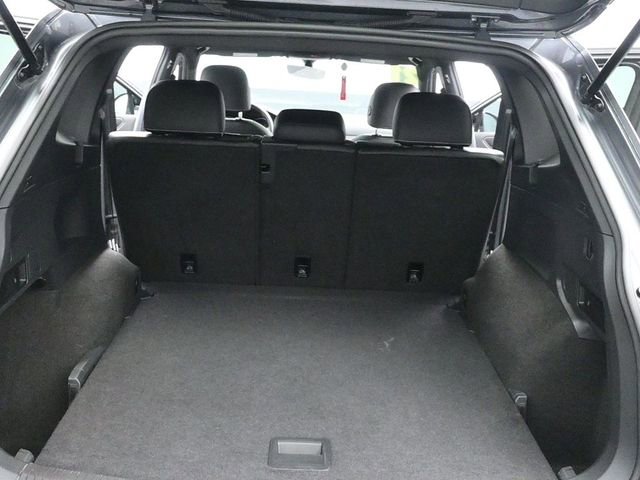 Used 2021 Volkswagen Tiguan SE R-Line image 13