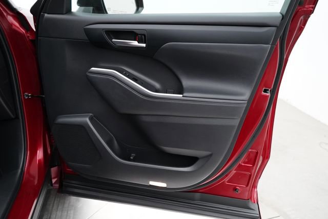 Used 2023 Toyota Highlander XSE image 87