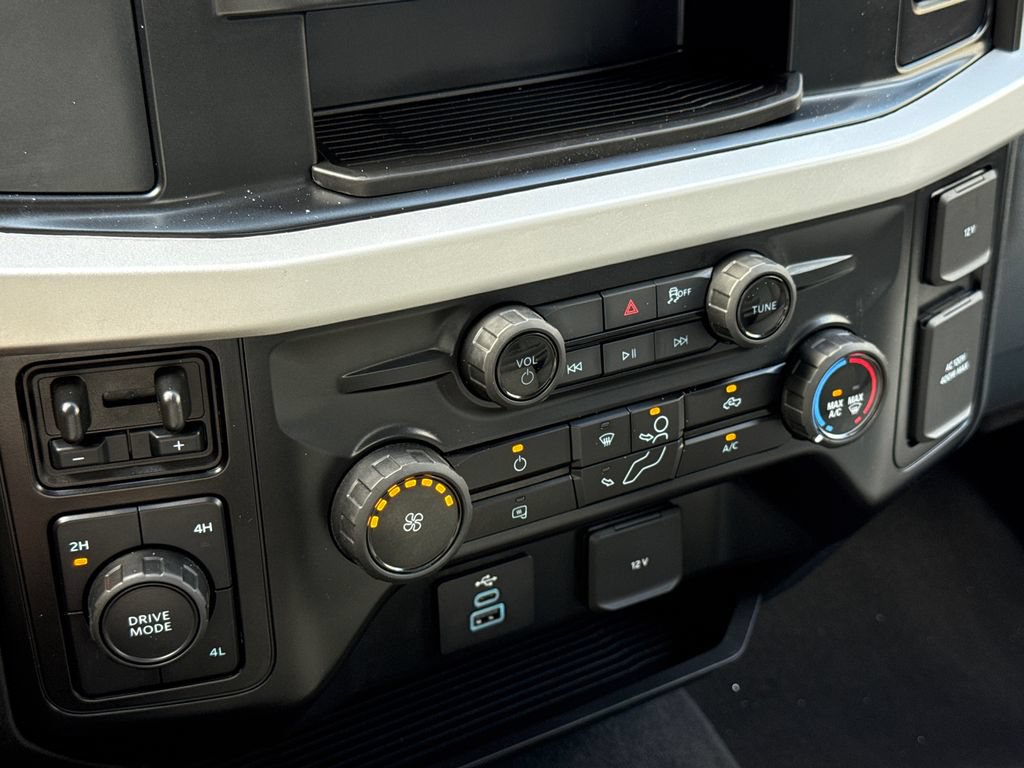 Used 2026 Ford F250 XLT AWD/4WD image 25