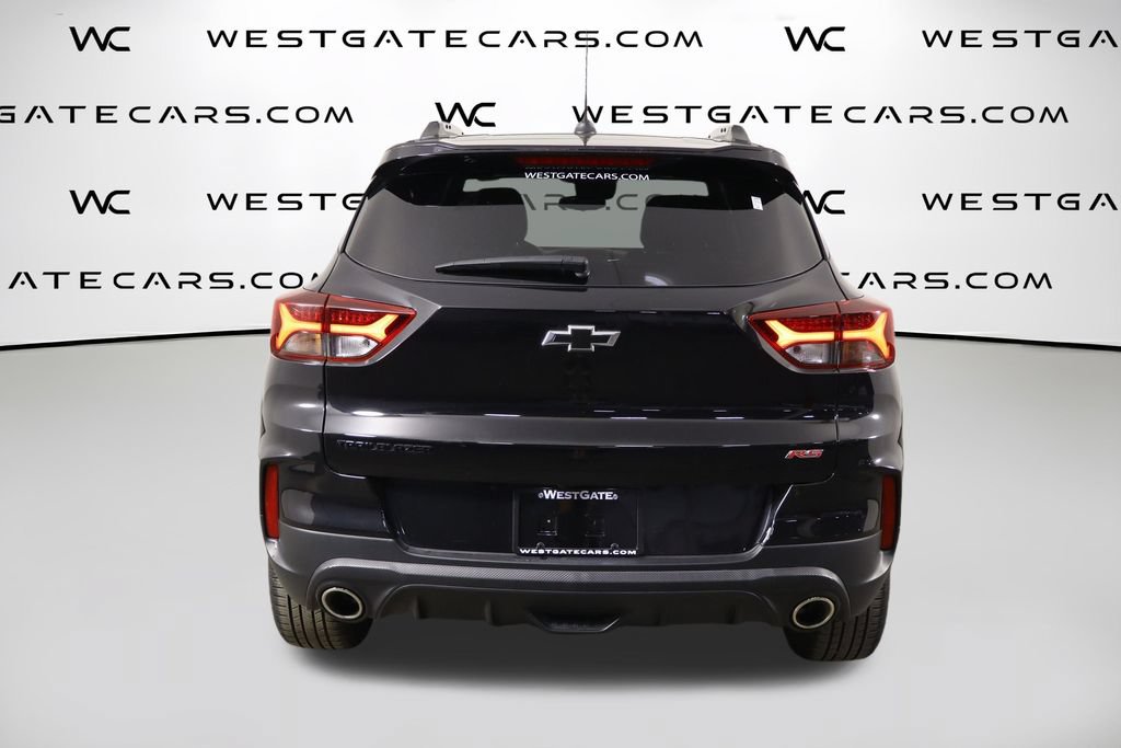 Used 2023 Chevrolet TrailBlazer RS FWD image 4