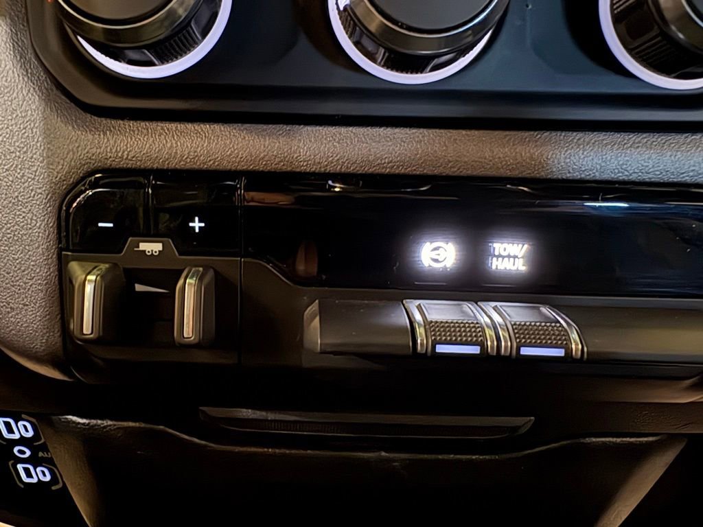 Used 2022 RAM 2500 Big Horn image 29