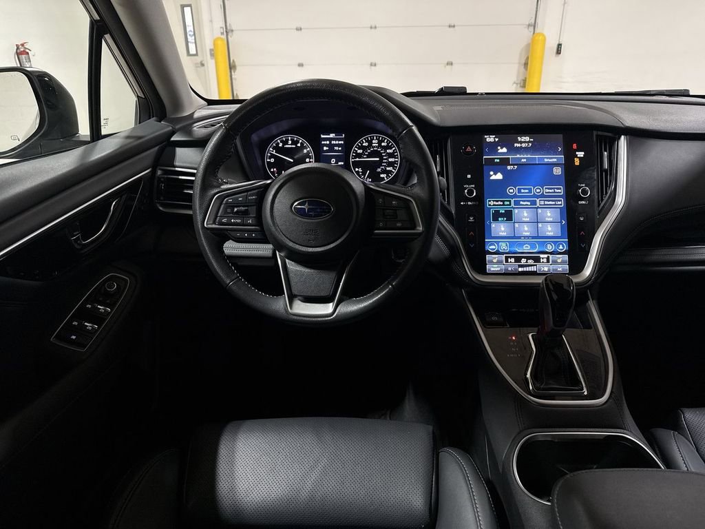 Used 2023 Subaru Outback Limited AWD/4WD image 11
