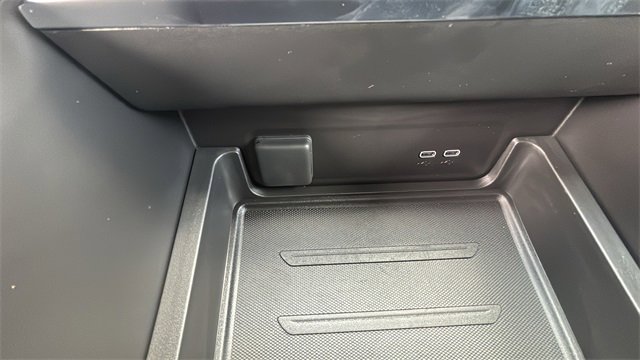 New 2026 GMC Sierra EV Elevation image 19
