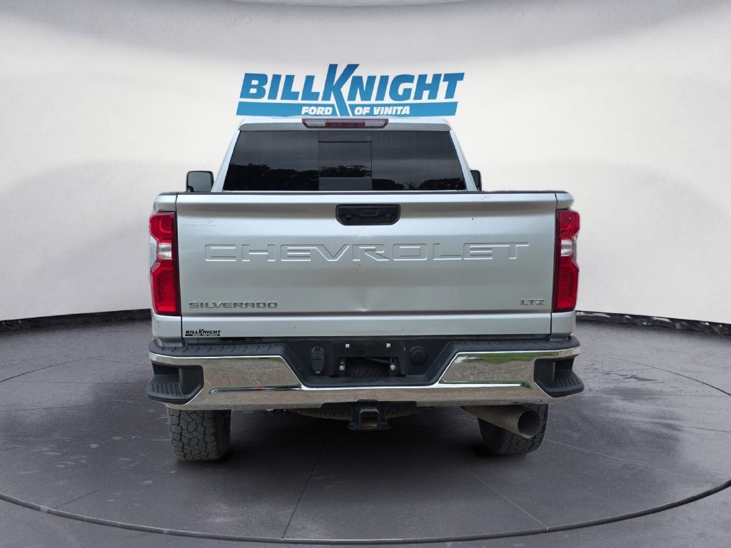Used 2023 Chevrolet Silverado 2500 LTZ w/ LTZ Convenience Package AWD/4WD image 4