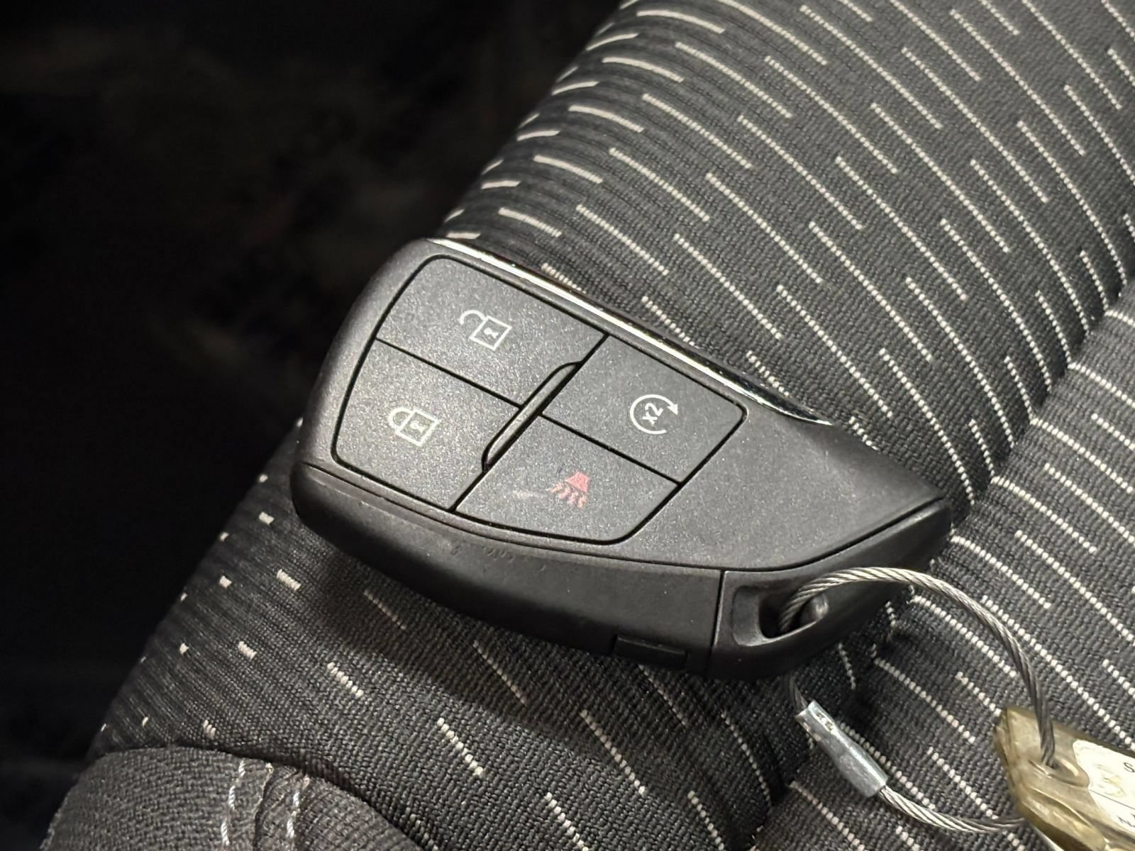 Used 2025 Chevrolet Equinox LT AWD/4WD image 22