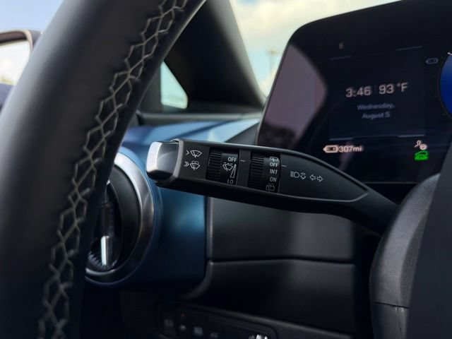 Used 2025 Chevrolet Equinox EV LT FWD image 13