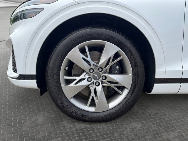 Used 2024 Genesis GV70 3.5T Sport AWD/4WD image 16
