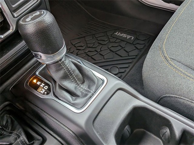 Used 2024 Jeep Wrangler Unlimited w/ Convenience Group image 23