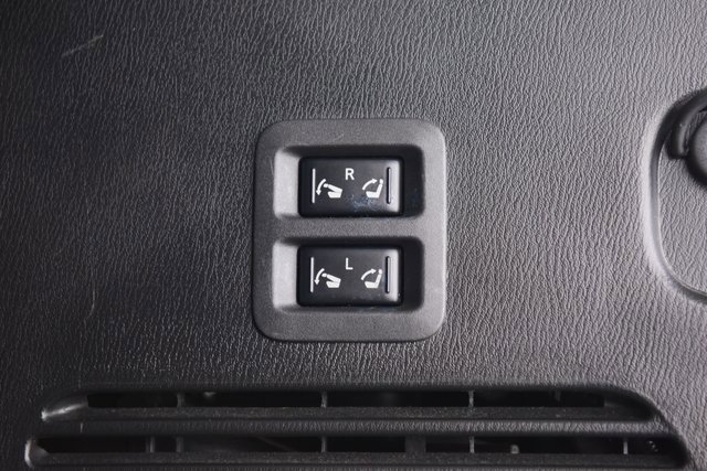 Used 2017 Nissan Armada Platinum image 26