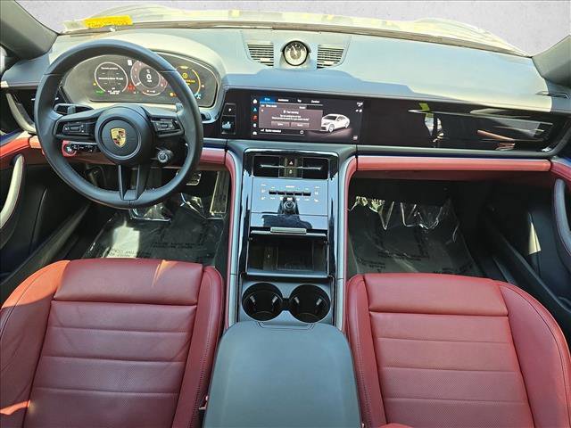Used 2025 Porsche Panamera 4 AWD/4WD image 9