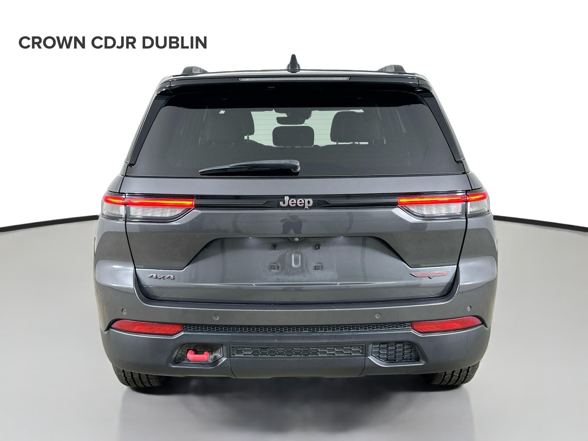 Used 2022 Jeep Grand Cherokee Trailhawk w/ ADV Protech Group II AWD/4WD image 6