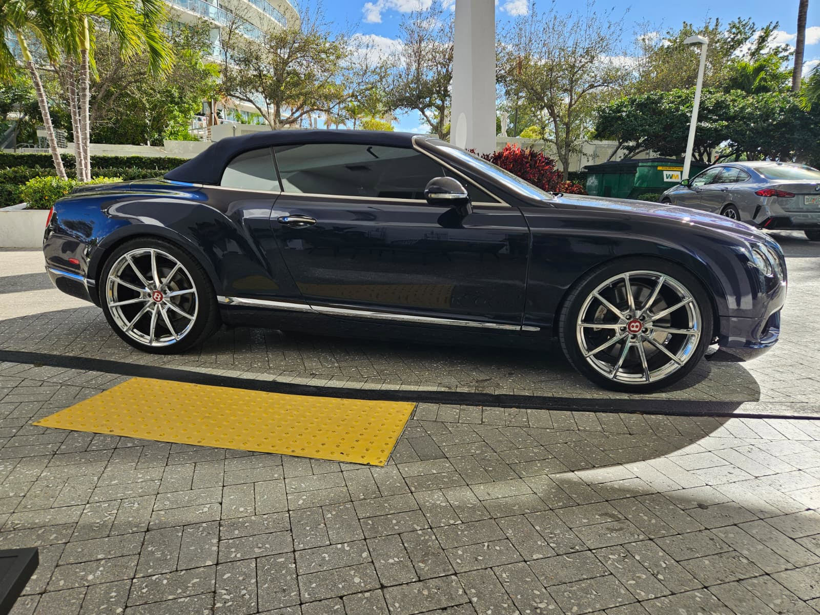 Used 2014 Bentley Continental GT image 28