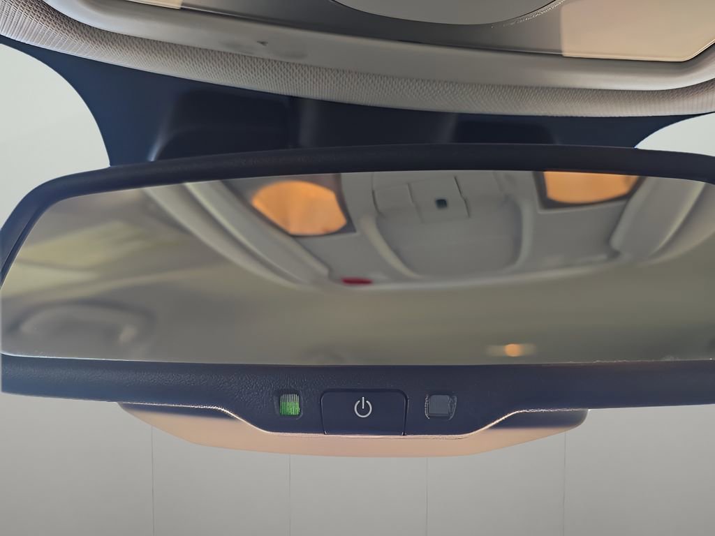 Used 2022 Jeep Renegade Latitude w/ Convenience Group image 26