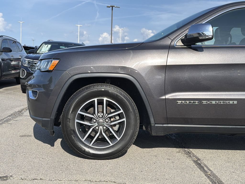 Used 2019 Jeep Grand Cherokee Limited RWD image 9
