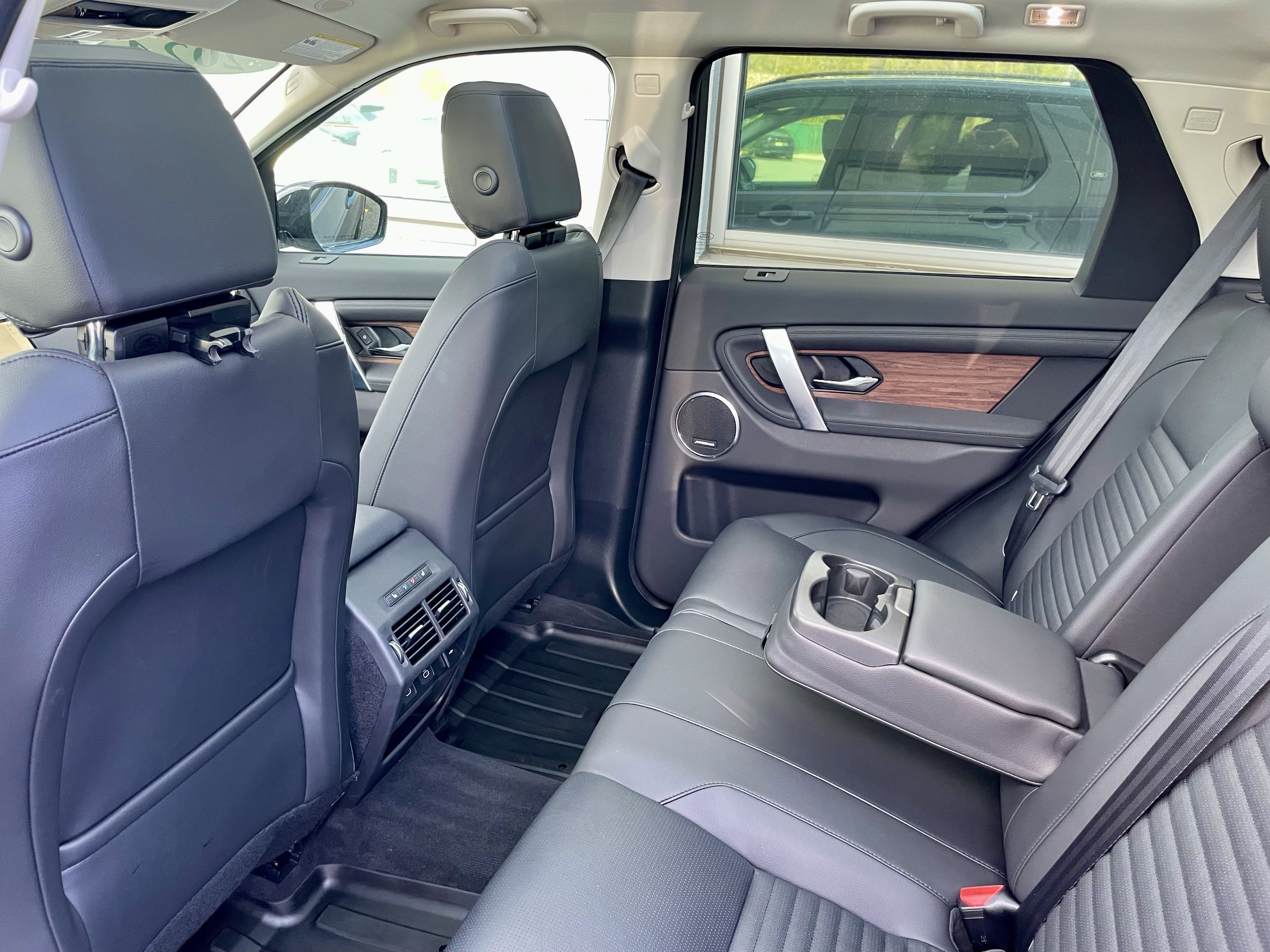 Certified 2024 Land Rover Discovery Sport S image 30