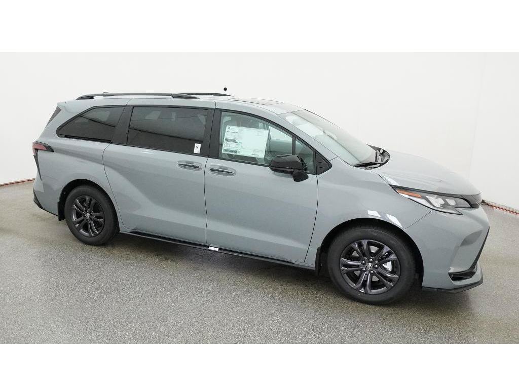 New 2026 Toyota Sienna XSE AWD/4WD image 12