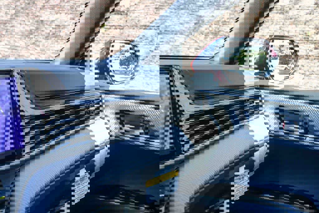 New 2026 Toyota Camry SE w/ Multimedia Upgrade Package image 22