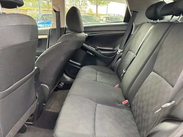 Used 2009 Toyota Matrix w/ PWR Pkg FWD image 12