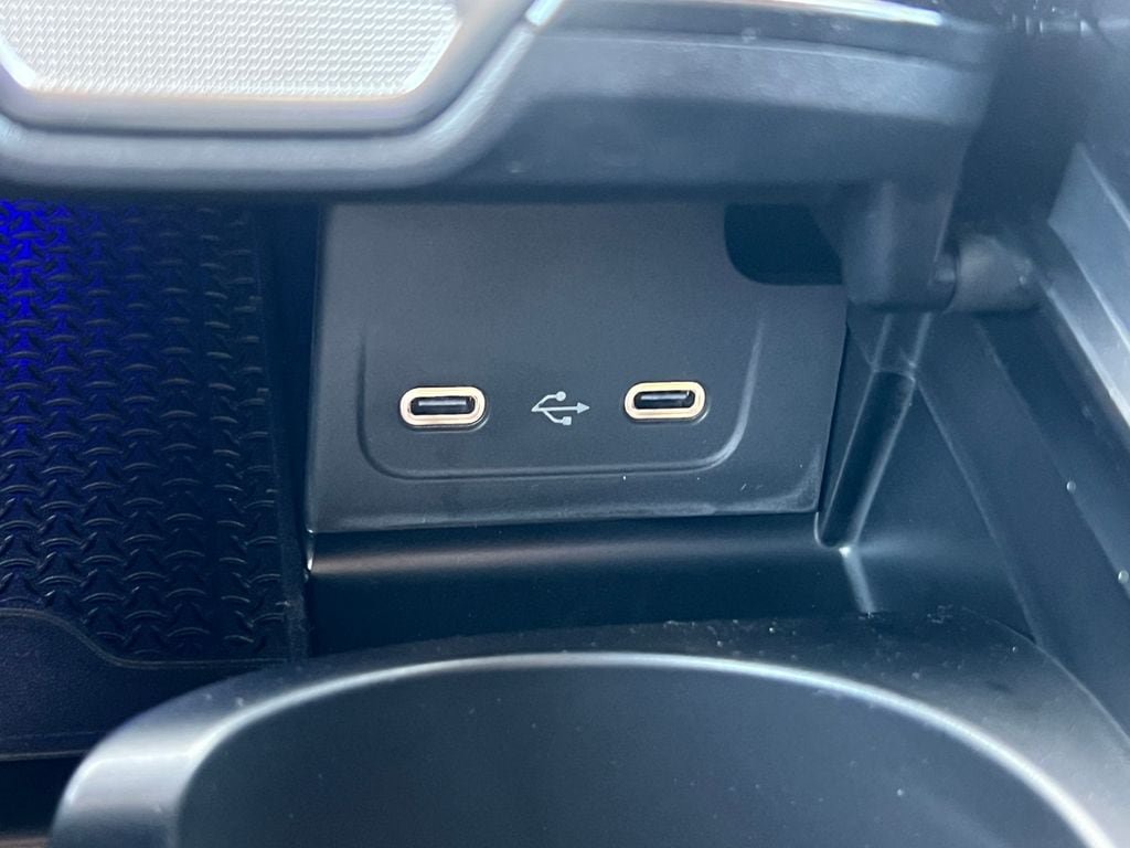 New 2026 Mercedes-Benz C 300 4MATIC Sedan image 27