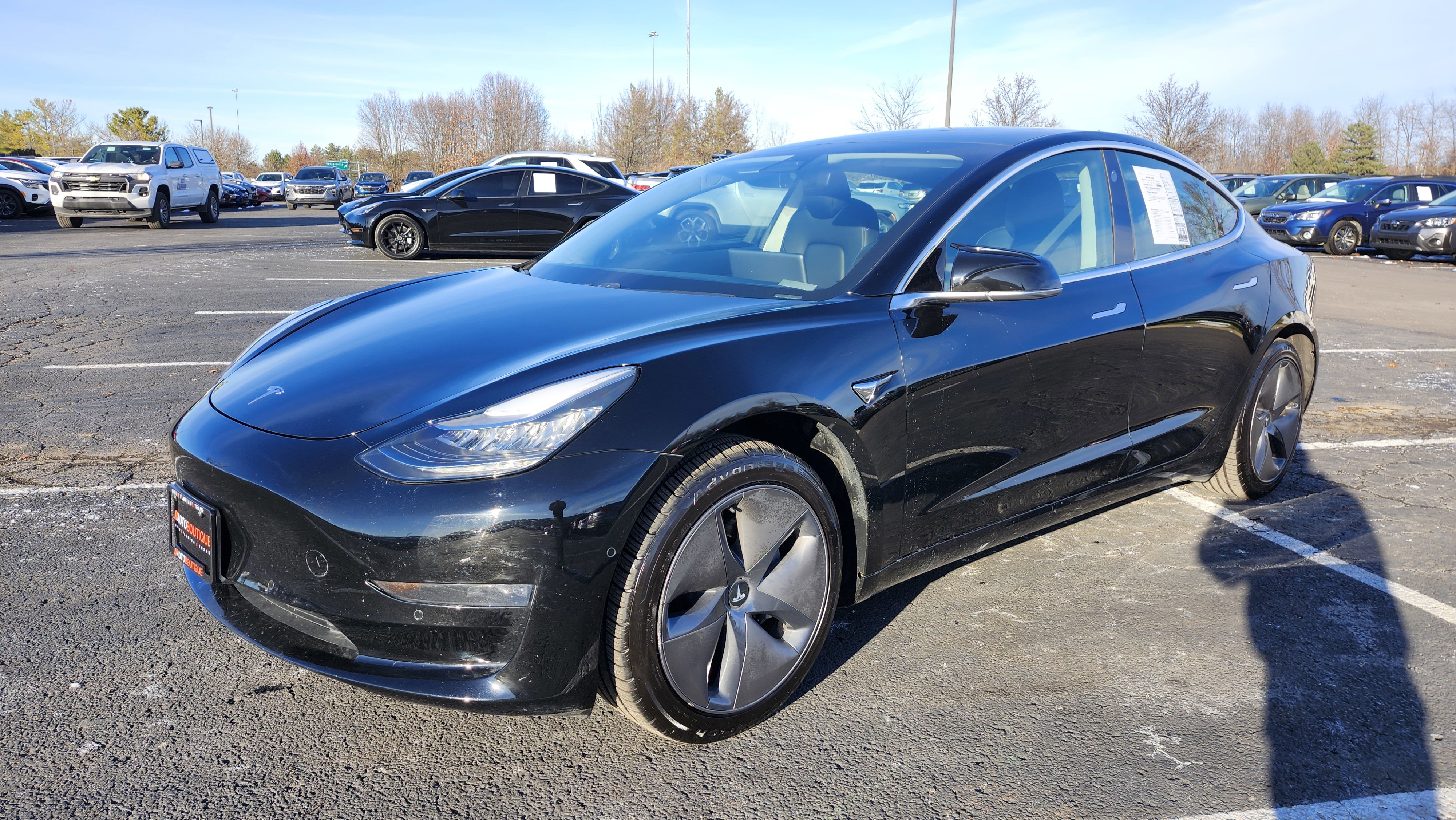 Used 2019 Tesla Model 3 Standard Range image 12