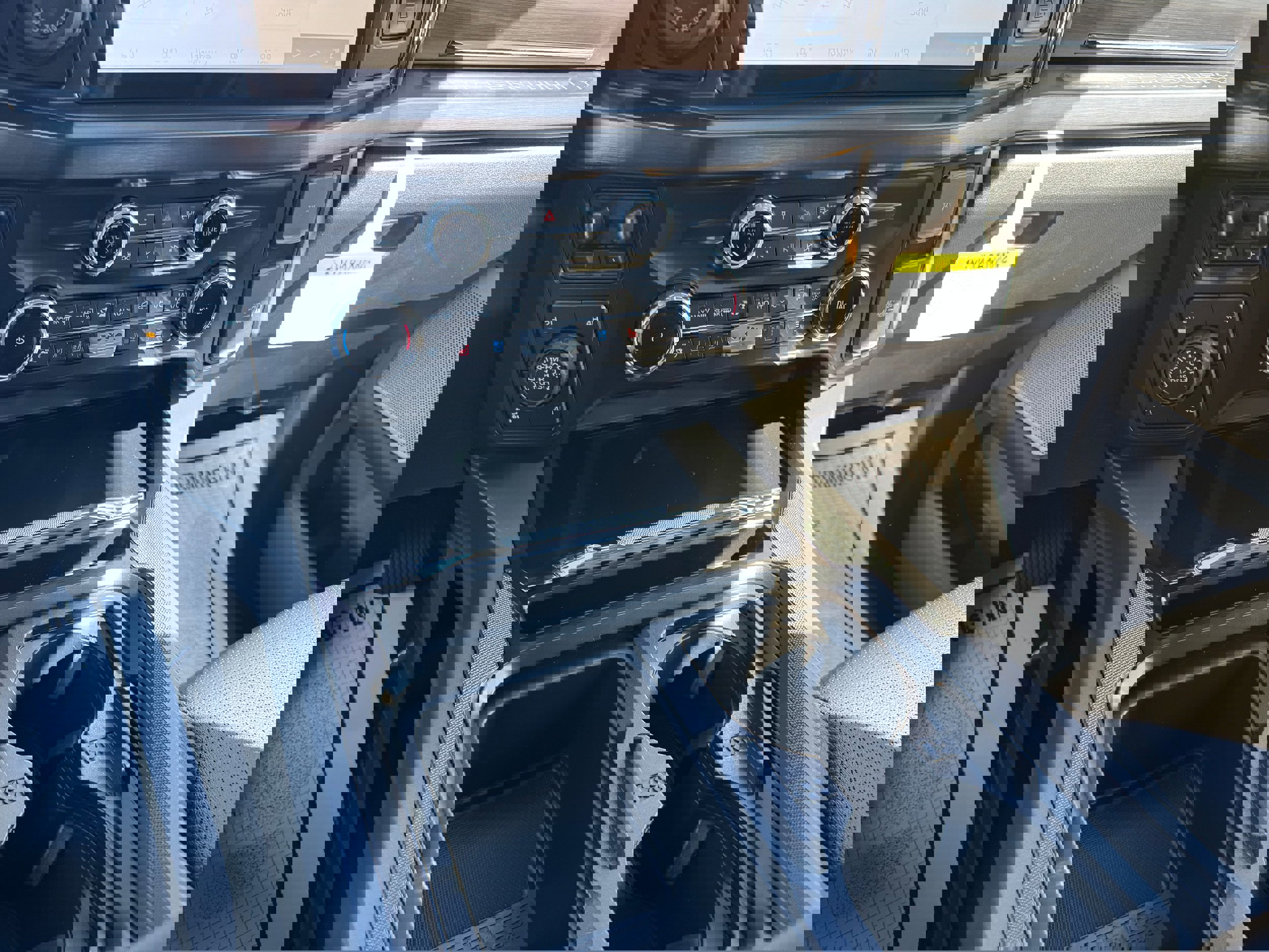 New 2026 Ford F250 Lariat image 18