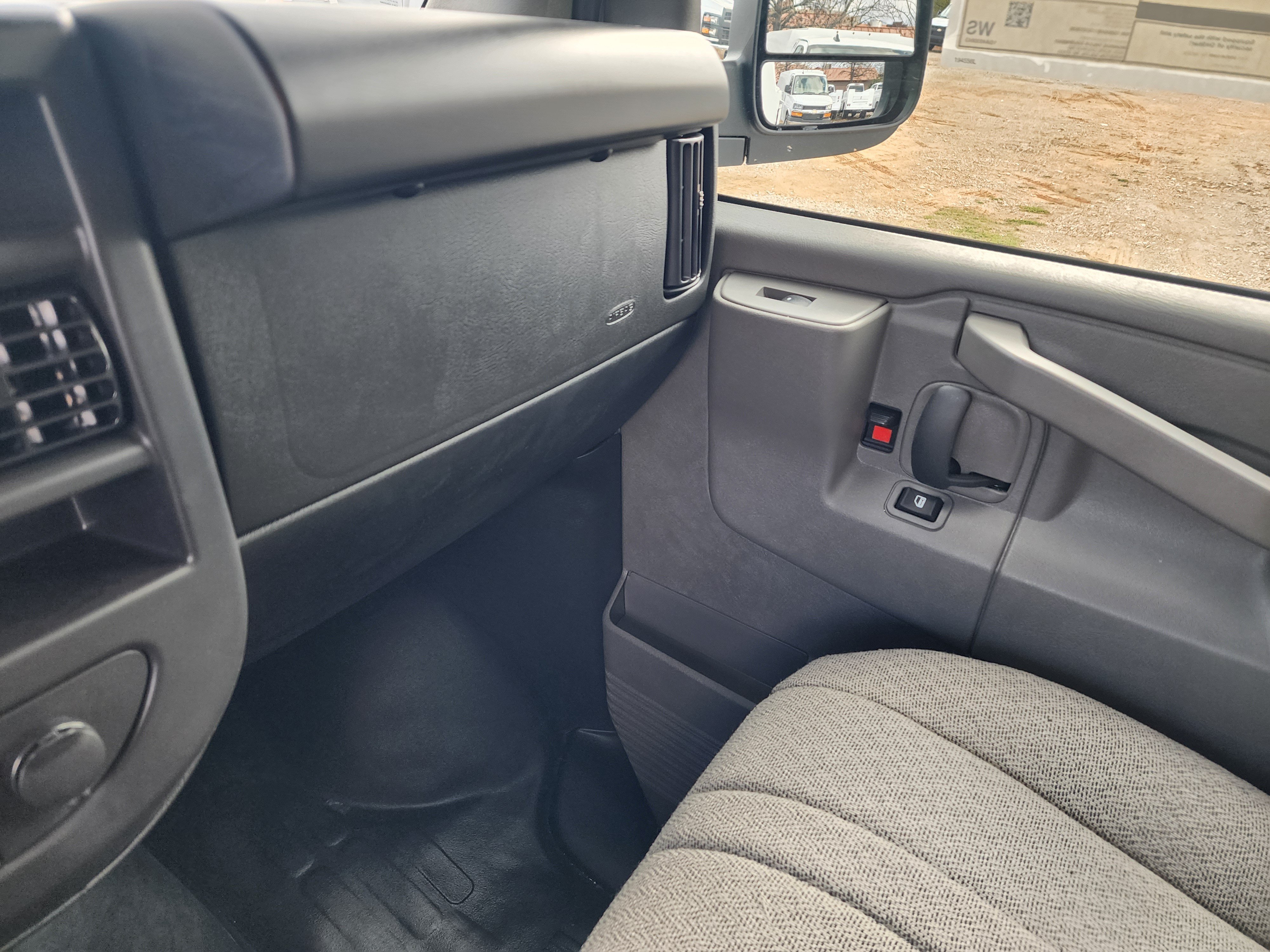 New 2025 Chevrolet Express 3500 w/ Power Convenience Package RWD image 35