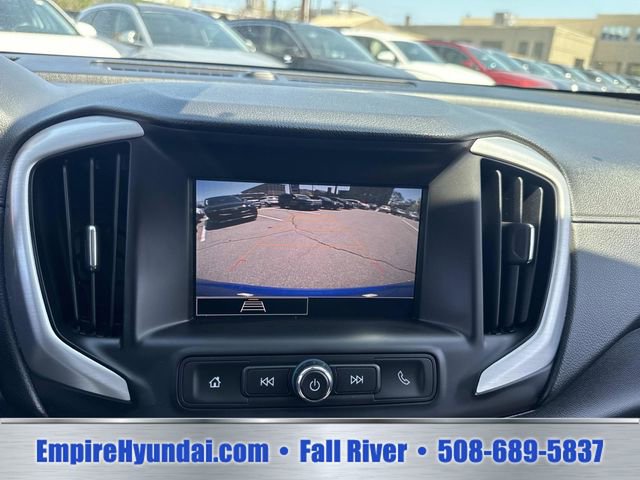 Used 2024 GMC Terrain SLE AWD/4WD image 23