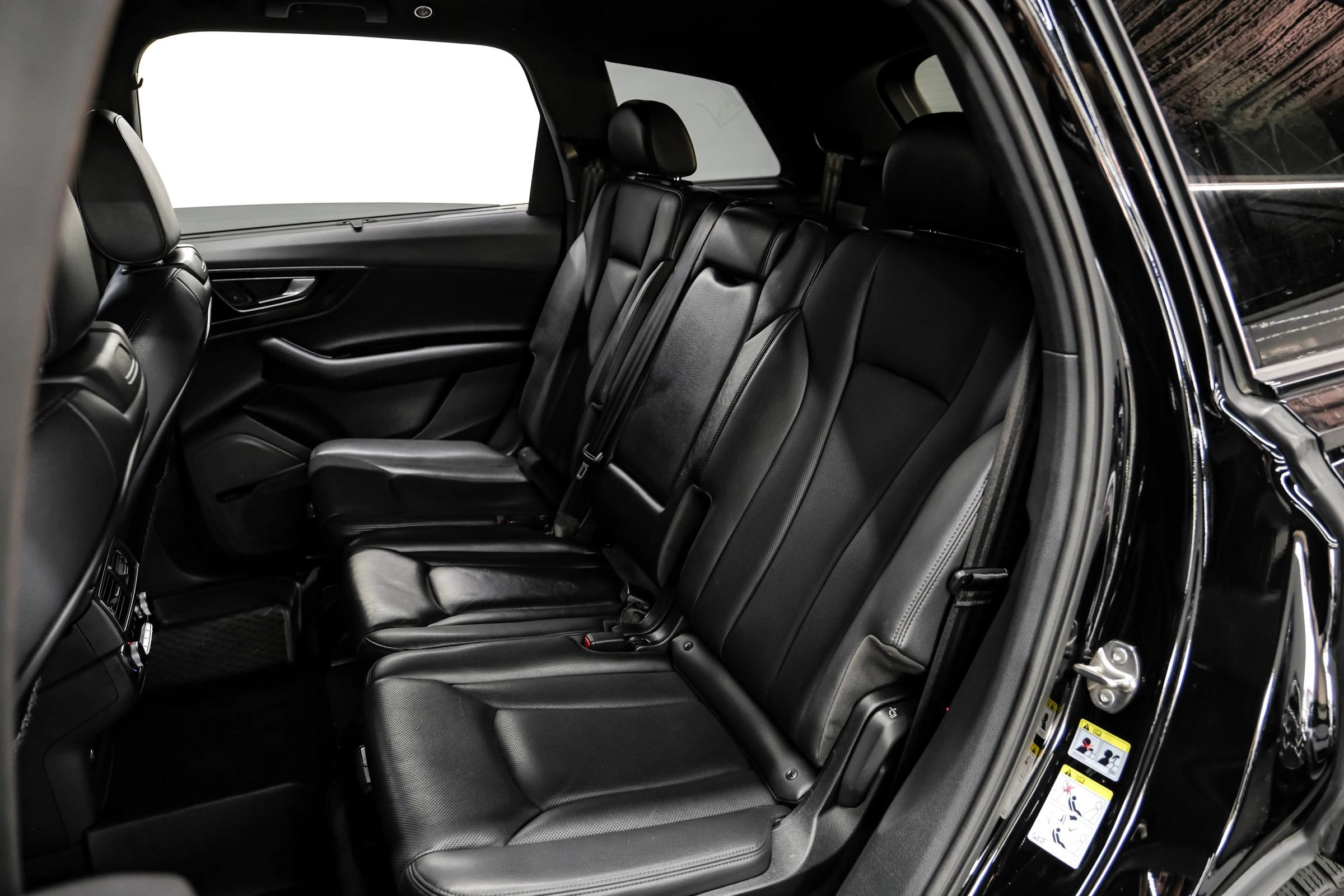 Used 2019 Audi Q7 3.0T Prestige w/ Prestige Package AWD/4WD image 52
