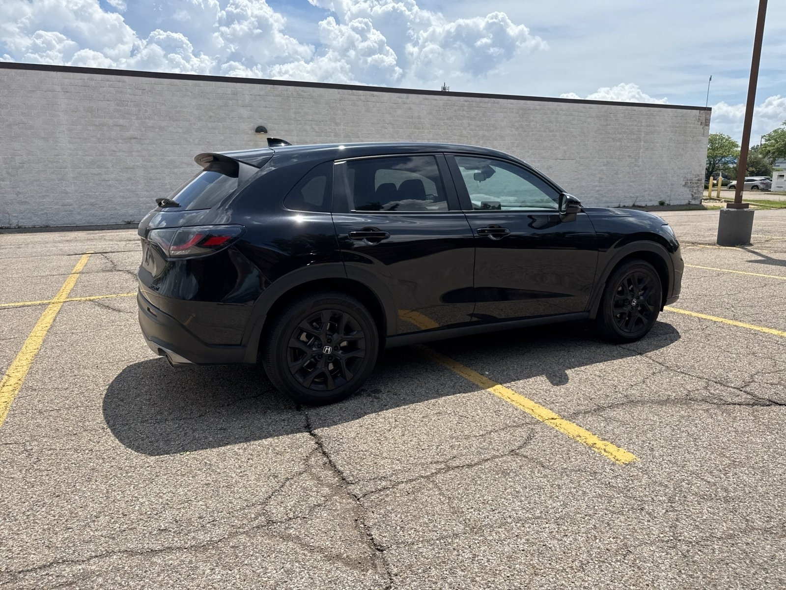 Used 2024 Honda HR-V Sport image 24