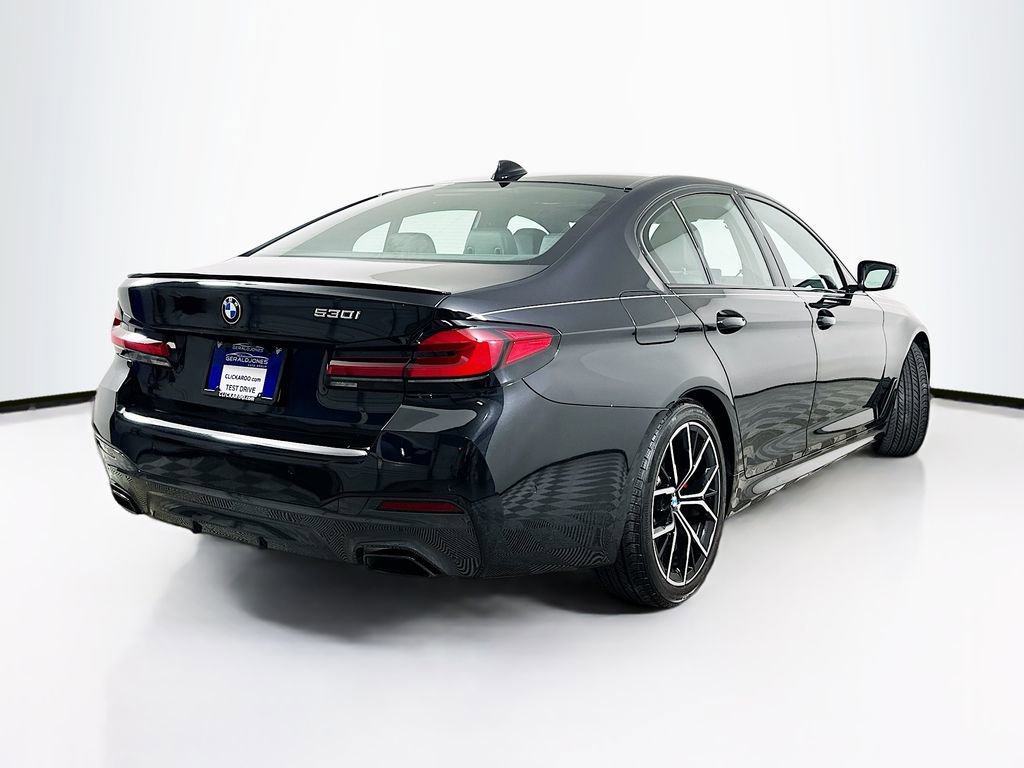 Used 2023 BMW 530i w/ M Sport Package image 7