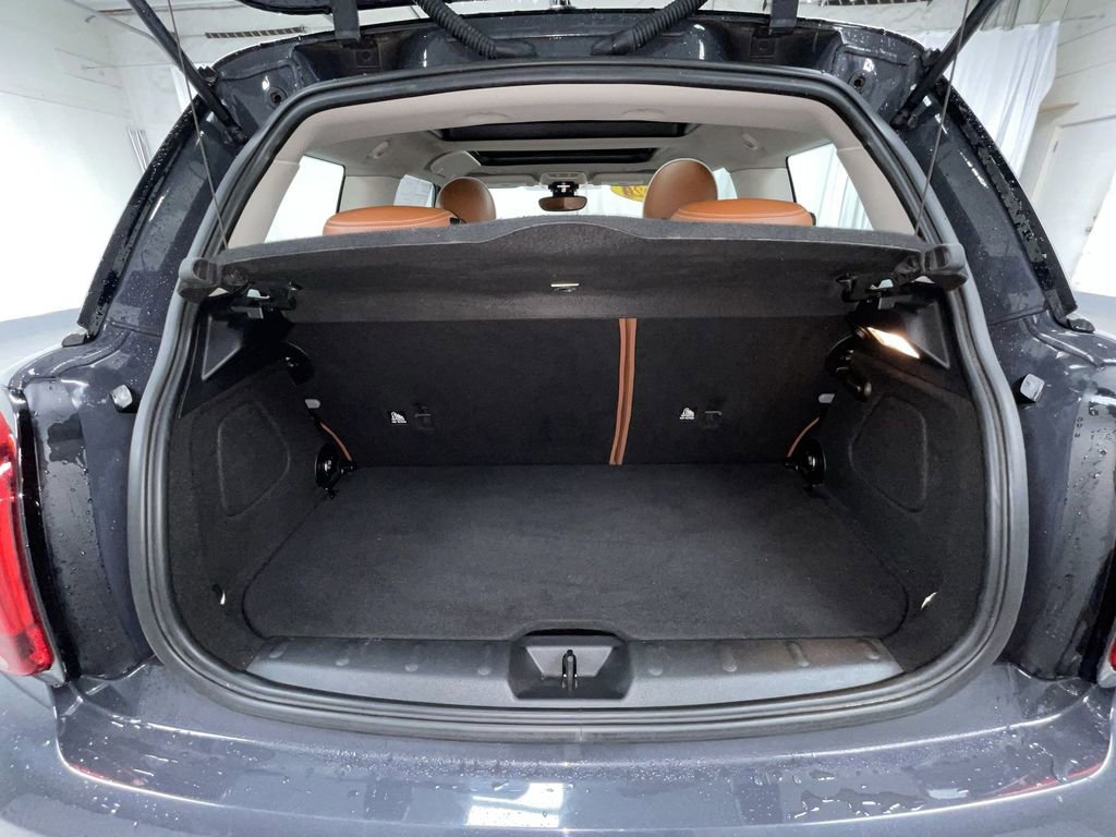 Used 2020 MINI Cooper S image 16