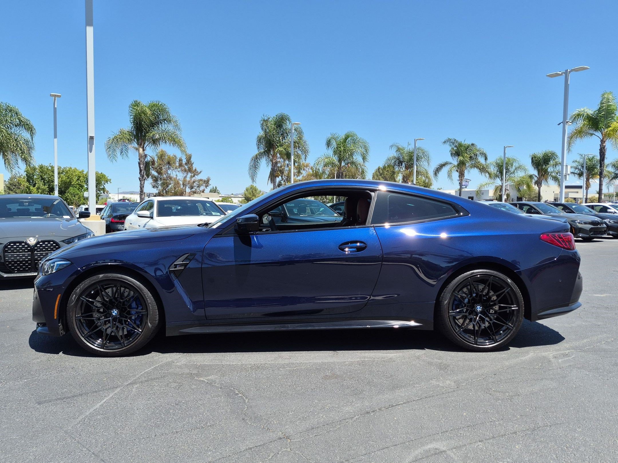 Used 2026 BMW M4 Competition RWD image 7