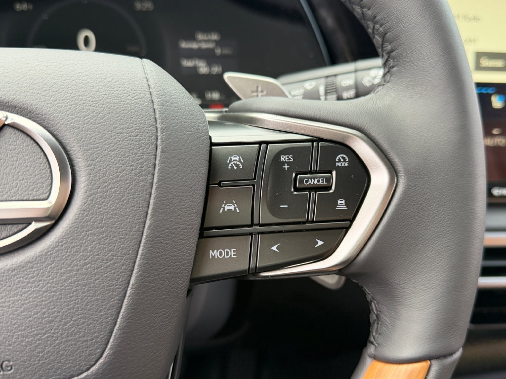New 2026 Lexus RX 350h AWD/4WD image 15