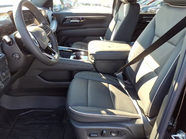 New 2027 Chevrolet Tahoe Premier w/ Sun And Tow Package AWD/4WD image 6