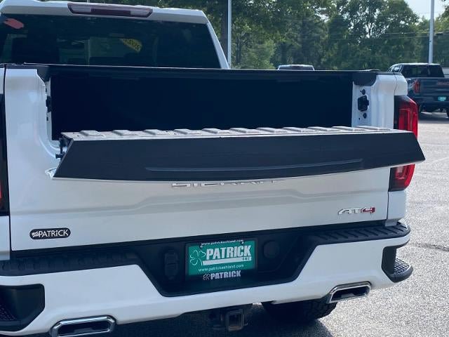 Used 2022 GMC Sierra 1500 AT4 AWD/4WD image 5