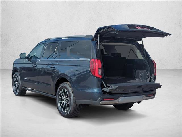 Certified 2025 Ford Expedition Max Platinum image 10