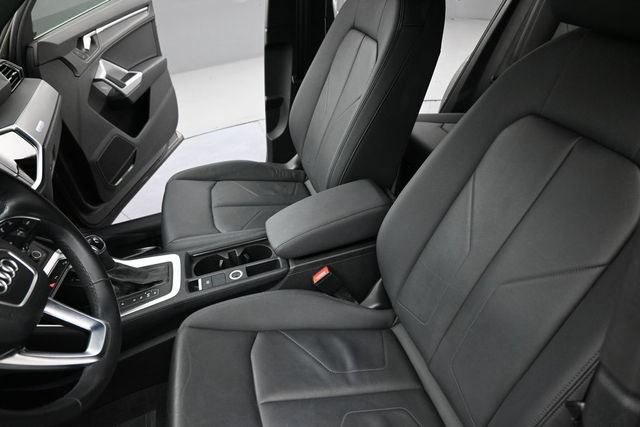 Used 2022 Audi Q3 2.0T Premium Plus AWD/4WD image 14