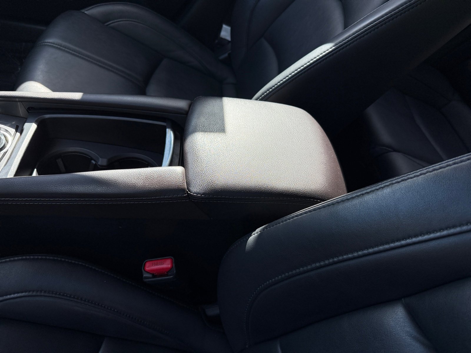 Used 2017 MAZDA MAZDA3 Touring FWD image 14