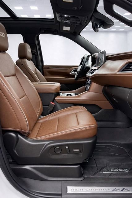 Used 2023 Chevrolet Tahoe High Country image 13