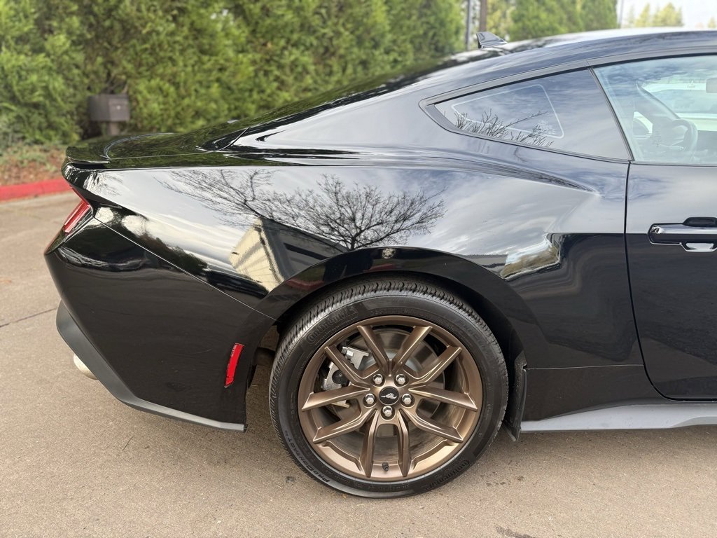 Used 2024 Ford Mustang GT Premium image 14