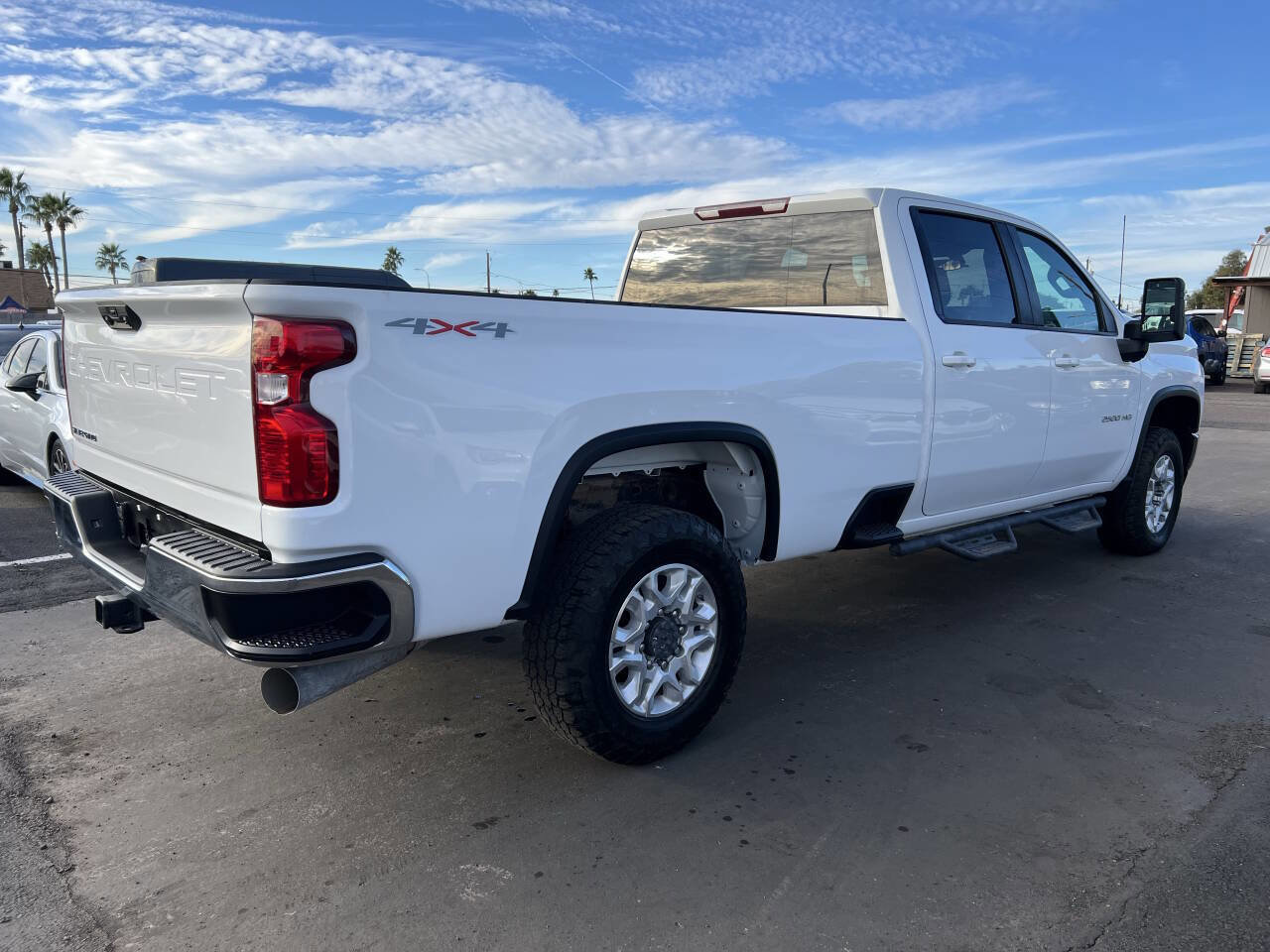 Used 2022 Chevrolet Silverado 2500 LT w/ Convenience Package image 5