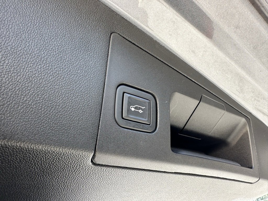 Used 2021 Cadillac XT5 Luxury image 37