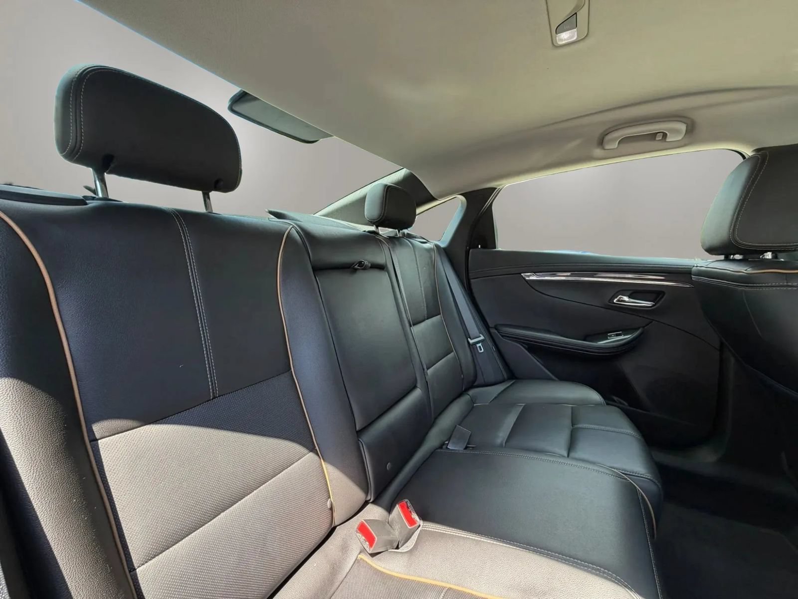 Used 2019 Chevrolet Impala Premier FWD image 29