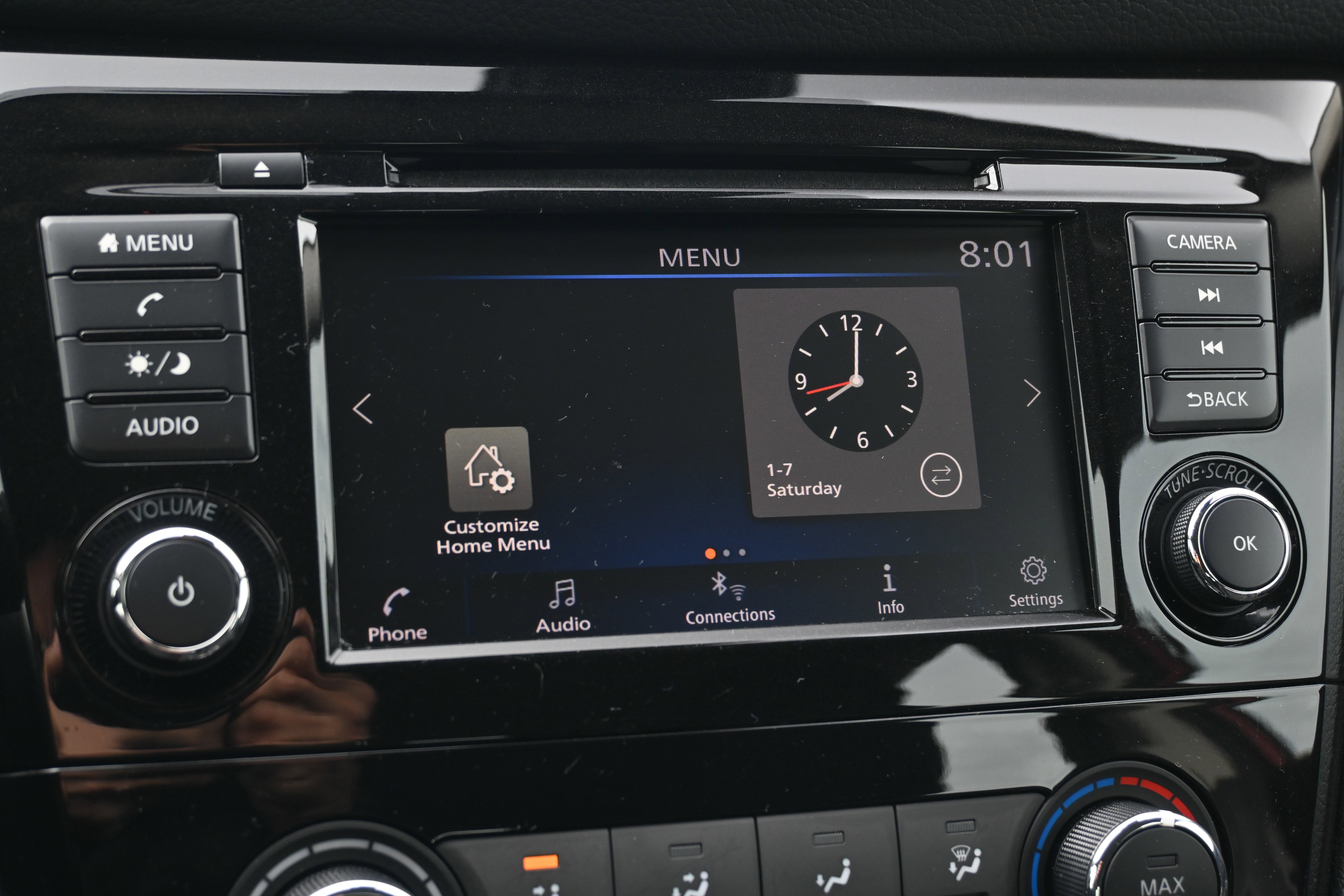 Used 2021 Nissan Rogue Sport S image 29