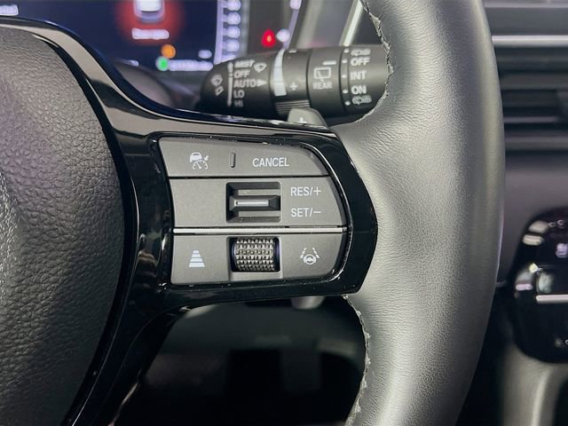 Used 2025 Honda Pilot Elite image 17